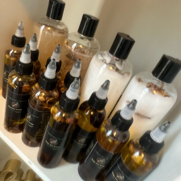 Raw Magic Hair Growth OIL! 🔥🔥🎊 - Picture 4 of 4